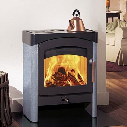 Kaminofen AUSTROFLAMM Pallas (9 kW) - Preis auf Anfrage - Stahlverkleidung